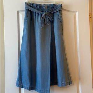 Anthropologie bow pants